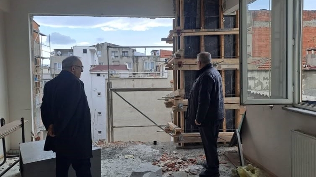 Milli Eğitim Müdürü Esmen, Halk Eğitimi Merkezi'ndeki çalışmaları yerinde inceledi