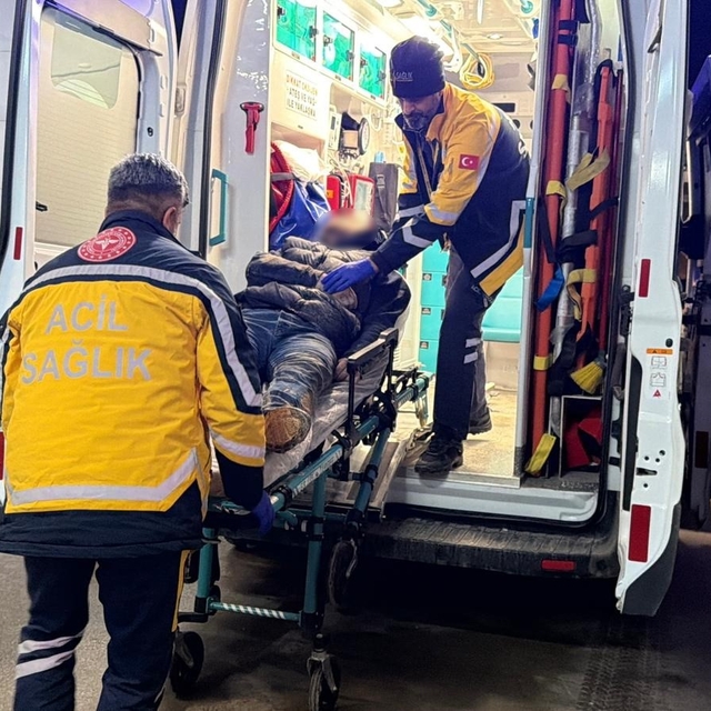 Madde kullandığı iddia edilen 2 şahıs hastaneye kaldırıldı