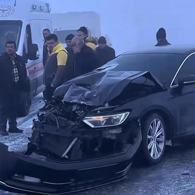 Ağrı'da sis kazaya neden oldu