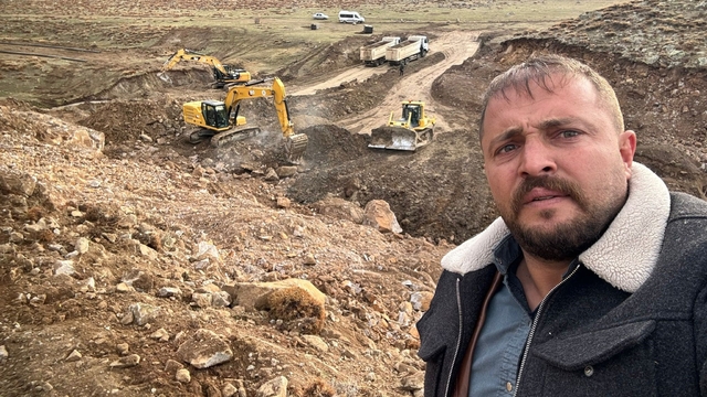 Muhtar Vefa Ersoy'dan Başkan Mehmet Sekmen'e övgü; "Hizmette eşi benzeri yok"