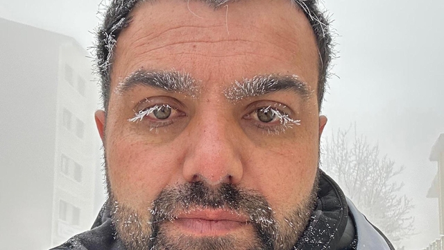 Ardahan buz kesti; dışarı çıkanların kaş ve kirpikleri dondu