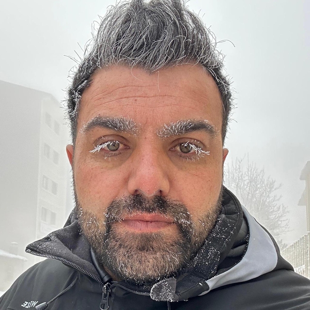 Ardahan buz kesti; dışarı çıkanların kaş ve kirpikleri dondu