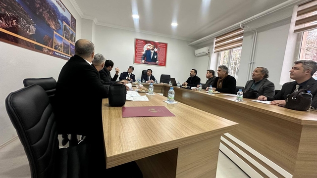 Keban'da okul müdürleri toplantısı yapıldı