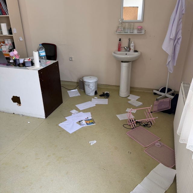 Ağrı'da ASM'de görev yapan doktora muayene odasında yumruklu saldırı