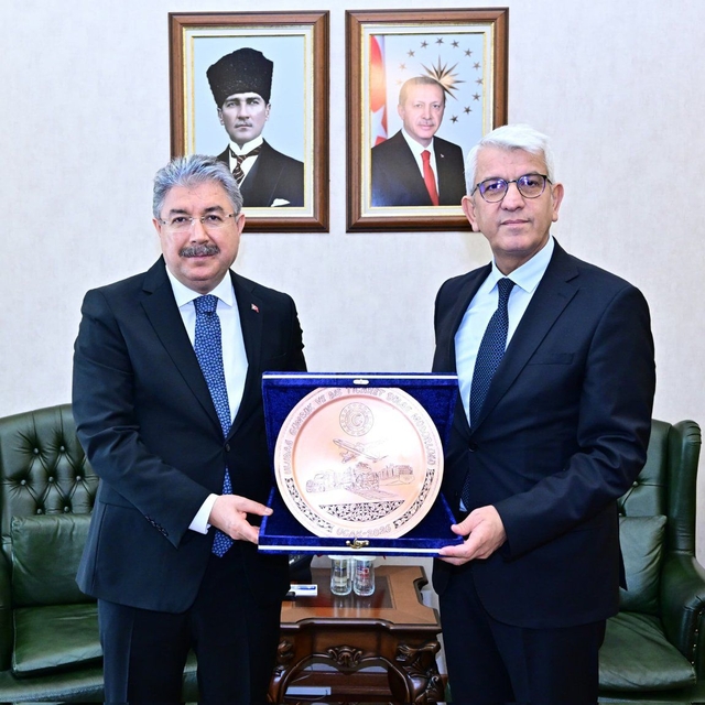 Eskişehir Valisi Yılmaz Dünya Gümrük Günü'nde heyeti kabul etti