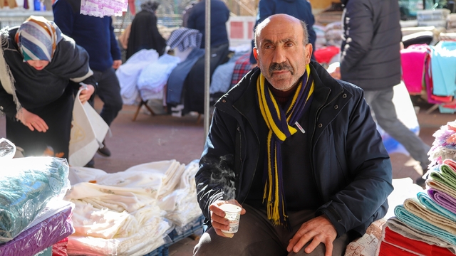 Gümüşhane pazarlarında yarım asırlık tecrübe
52 yıllık pazarcıdan "Yemin eden esnaftan mal almayın" tavsiyesi