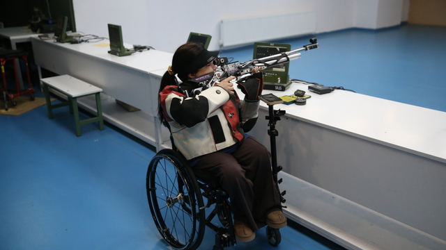 Milli paralimpik atıcı Çağla Baş, Los Angeles 2028'de madalya hedefiyle çalışıyor