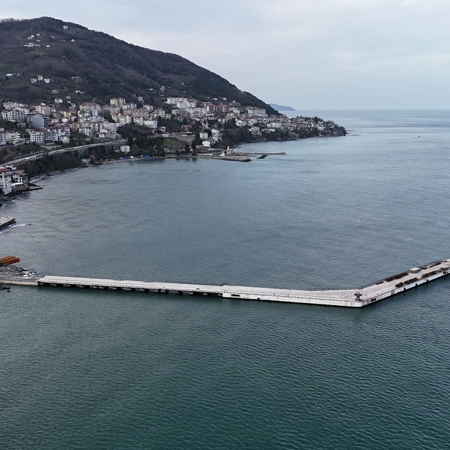 Ordu Rıhtımı 140 metre daha uzatılıyor
Kruvaziyer gemileri ile aylık 10 bin...