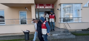 Çanakkale'de 28 kaçak göçmen yakalandı
Operasyonda gözaltına alınan 3 göçme...