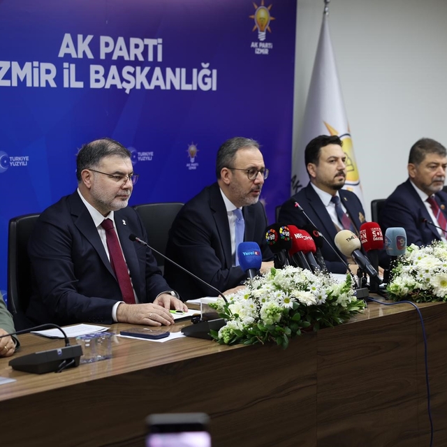 AK Parti İzmir'den 2025 yılı değerlendirmesi
Kasapoğlu: "Karşımızda bahane...