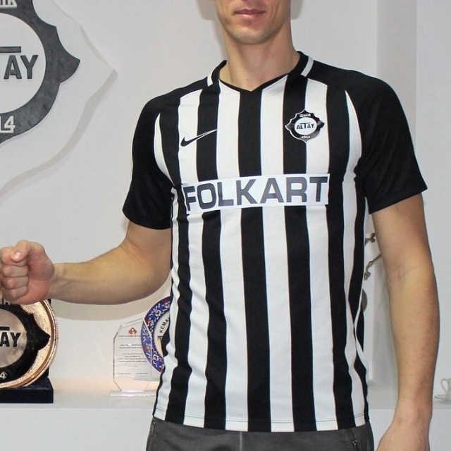 Altay'a, FIFA'dan 6 puan silme cezası