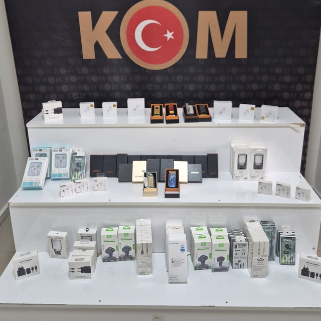 Kırşehir'de kaçakçılık operayonlarında 2 şüpheli yakalandı