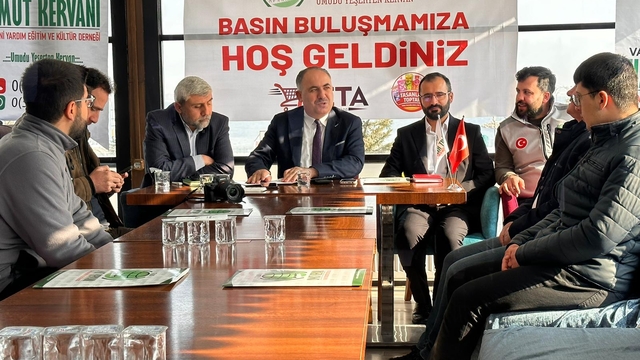 Van'da Sudan ve Suriye için yardım kampanyası