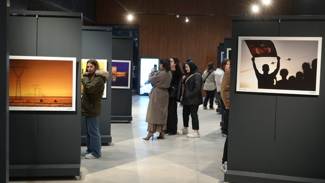 Enerjinin yaşamla bağı fotoğraf karelerine yansıdı
"Yaşamın Enerjisi" temalı fotoğraflar Samsun'da sergilendi