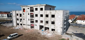 11 yıl atıl kalan MYO binası için SUBÜ düğmeye bastı
Yarım kalan MYO binası...