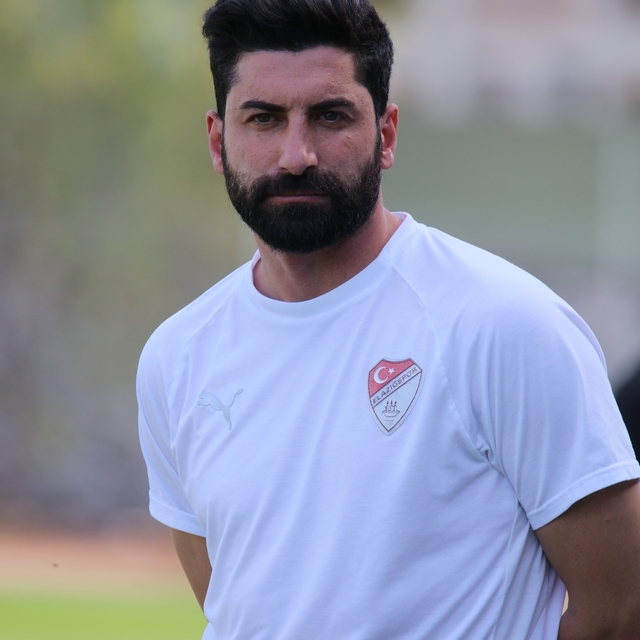 Elazığspor'da Kaleci Muammer sözleşmesini feshetti