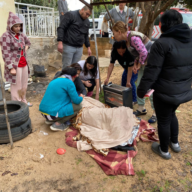 Su dolu çukura düşen Fatmagül'ü elektrikli sobayla ısıttılar