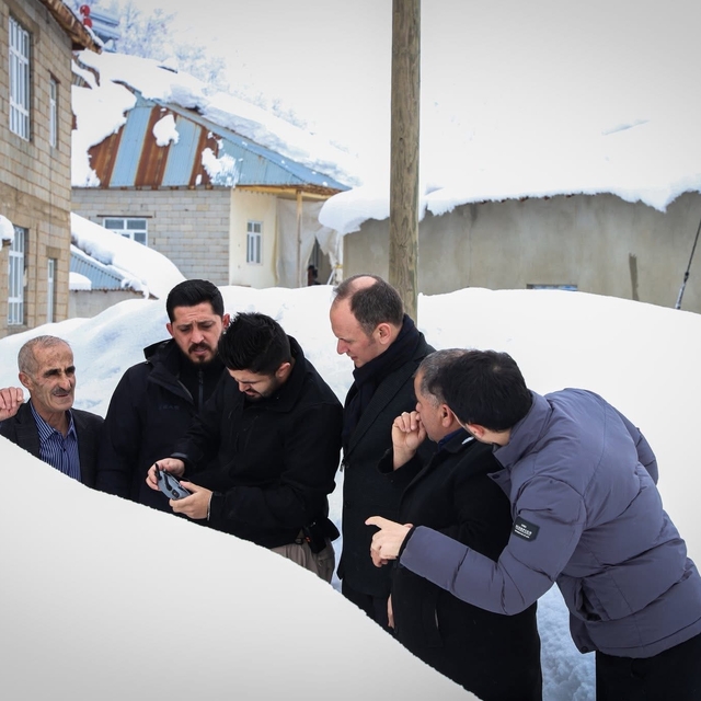 Şemdinli Kaymakamı Akpınar'dan köy ziyareti