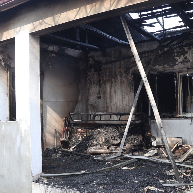 Iğdır'da iki ayrı yangın korkuttu