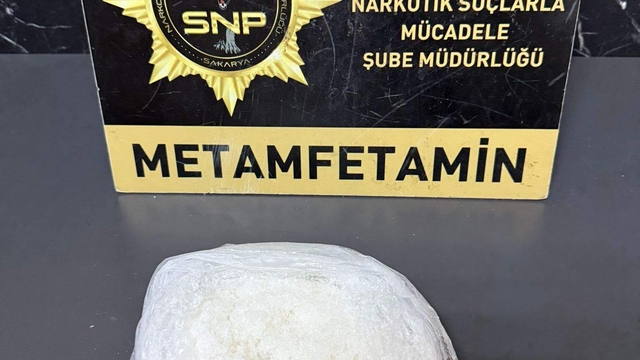 Sakarya'da uyuşturucu operasyonlarında 7 zanlı yakalandı