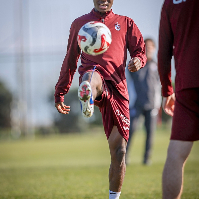 Trabzonspor, Antalya'ya gitti