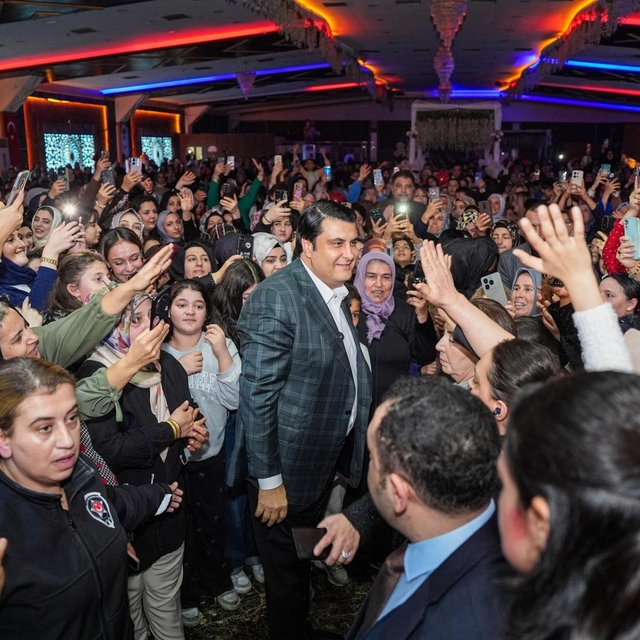 Kadınlar matinesi, Şehitkamil'e renk kattı
Şehitkamil'de kadınlar gönülleri...