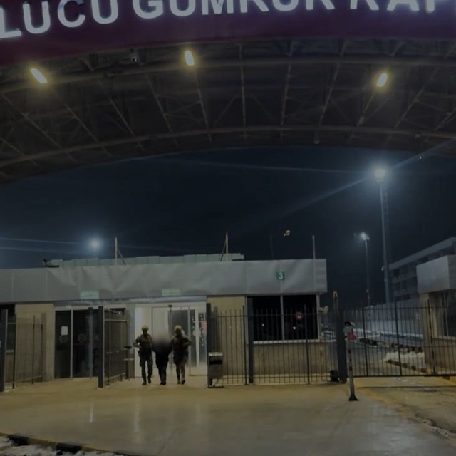 Iğdır'da aranan hükümlü Dilucu Sınır Kapısı'nda yakalandı