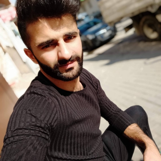 Kaza sırasında kullandığı TIR'dan fırlayıp dorsenin altında kalan şoför top...