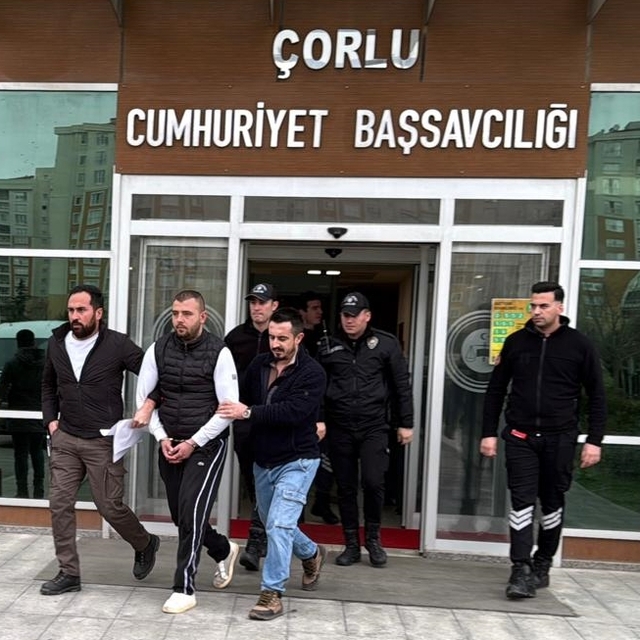 Tekirdağ'da komşusunu bıçaklayan şüpheli tutuklandı