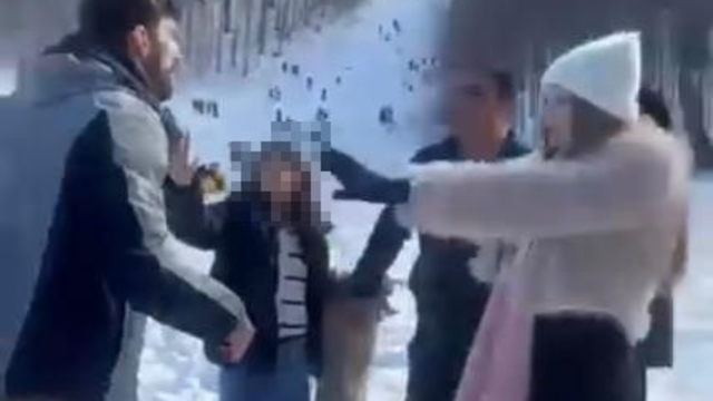 Kartepe'deki kavganın en büyük mağduru çocuklar oldu: "Babama 5 kişi saldırdılar, kafasını ATV'ye vurdular"
Tatilciler "saldırıya uğradık" dedi, işletme iddiaları yalanladı
