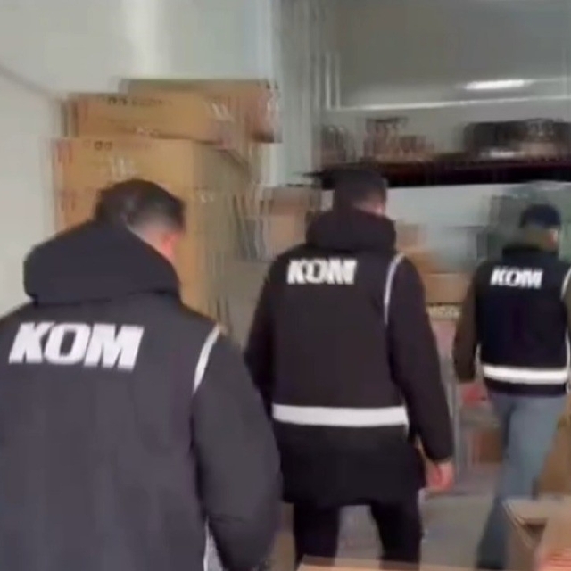 Kahramanmaraş'ta bin 422 adet kaçak telefon ele geçirildi