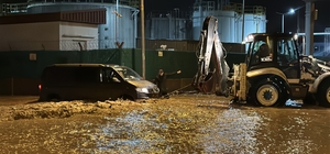 Çanakkale'de sağanak; Kepez Çayı taştı (2)