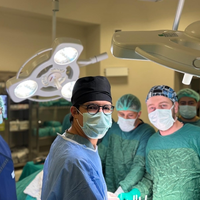 Tatvan'da omurga ve skolyoz ameliyatları başarıyla yapıldı