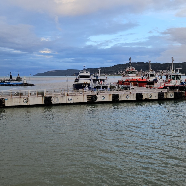 Çanakkale'de sağanak sonrası denizin rengi değişti