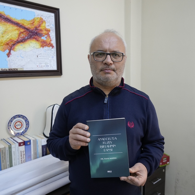 Türkiye'de görülen kuzey ışıkları ilk kez kitaplaştırıldı
10 yıllık çalışma...