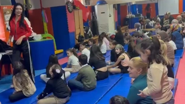 Burhaniye'de anne ve çocukları sporda buluştu