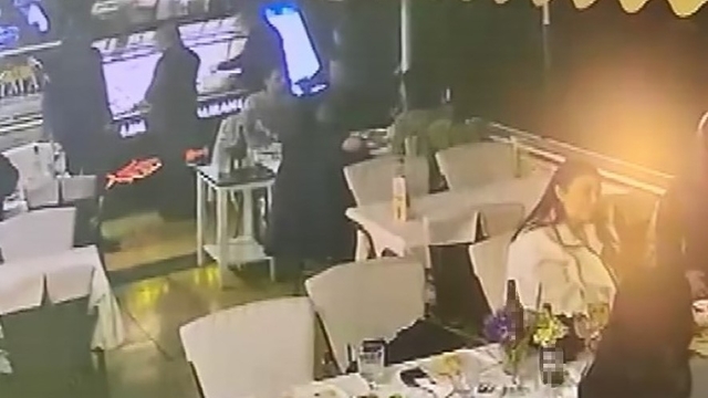 Restorana silahlı saldırının görüntüleri ortaya çıktı