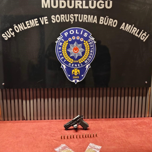 Gaziantep'te uyuşturucu operasyonunda 11 yıl hapis cezası bulunan şahıs yak...