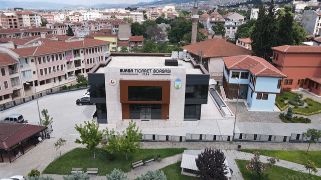 Bursa Ticaret Borsası'ndan 2025 yılında tarihi rekor
Bursa TB'nin tescil işlem hacmi yüzde 53 artışla 70,9 milyar TL oldu
Özer Matlı: "2026 yılını gerçek anlamda bir ustalık dönemi olarak görüyoruz"