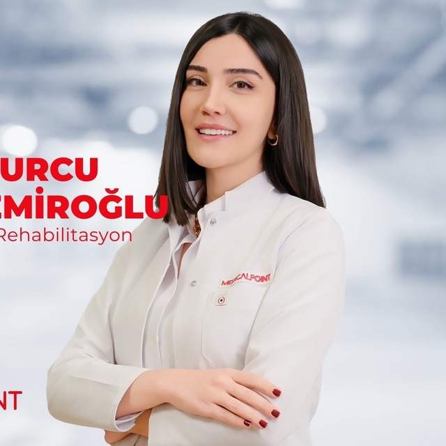 Dr. Demiroğlu: "Uzun süreli telefon ve bilgisayar kullanımı postüral bozukl...