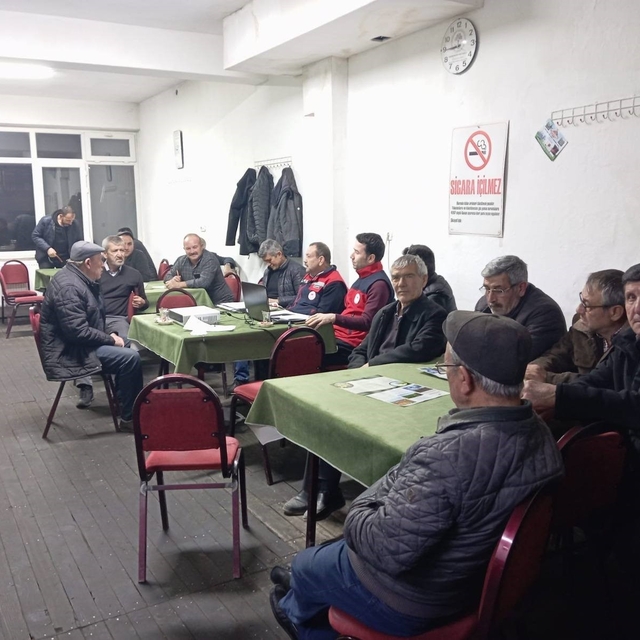 Çiftçilere 'Bitki Koruma Ürünleri Uygulayıcısı Eğitimi'