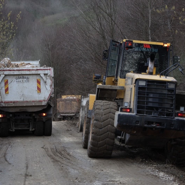 Erdemli Köyü'nde heyelana hızlı müdahale
