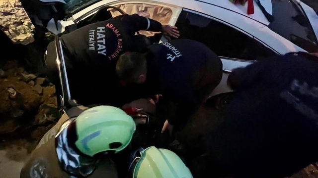 Defne'de trafik kazası: 2 yaralı