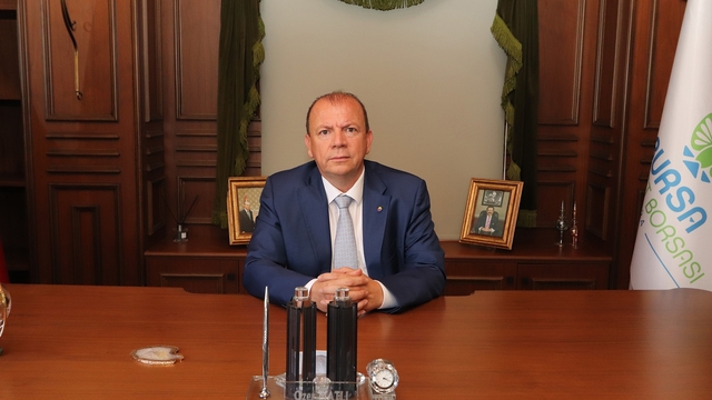 İş Dünyasından Gümrük Birliği uyarısı
Bursa Ticaret Borsası Başkanı Özer Matlı:
"Gümrük Birliği güncellenmezse yapısal kırılma kaçınılmaz"