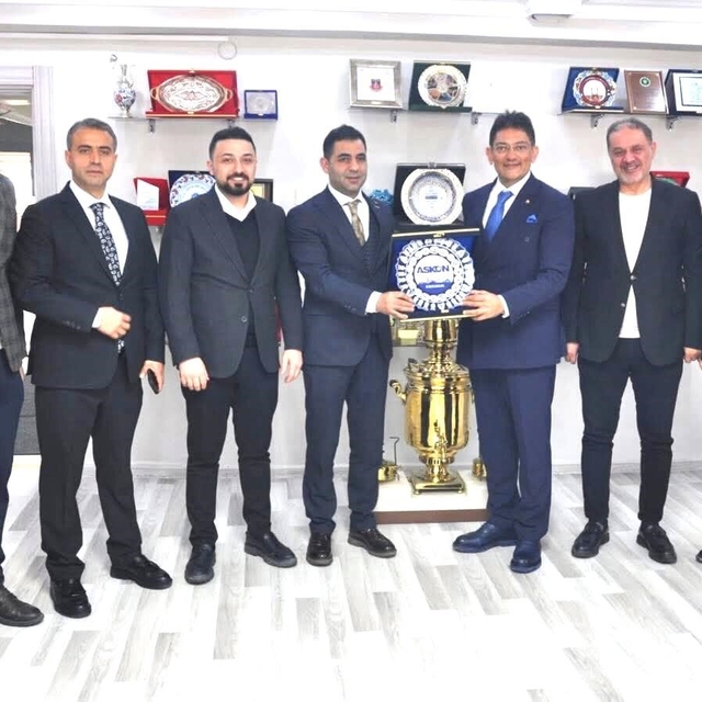 ASKON'dan ETSO ve ETB'de 'Ekonomik işbirliği' zirvesi
"Sanayi güçlenirse Er...