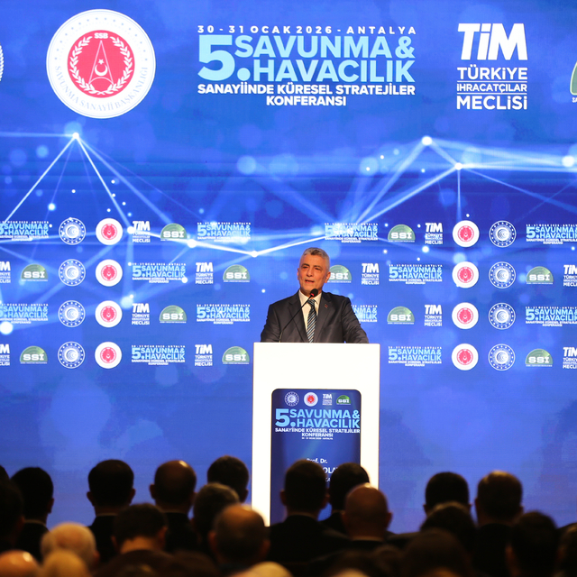 Ticaret Bakanı Bolat, "5. Savunma ve Havacılık Sanayiinde Küresel Stratejil...