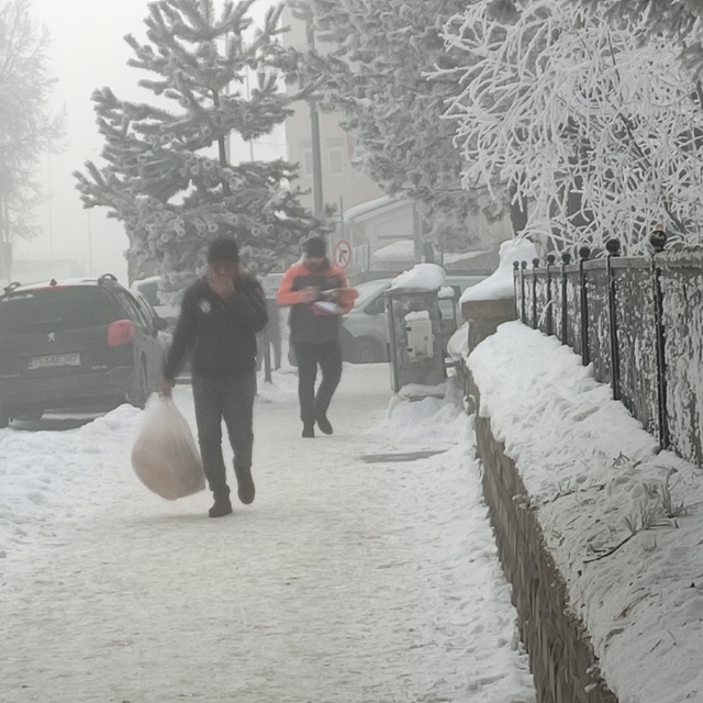 Dondurucu soğukların etkili olduğu Ardahan'da hayat durma noktasına geldi