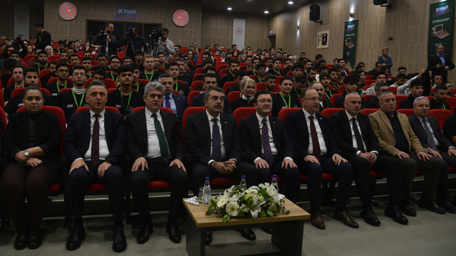 Milli Eğitim Bakanı Tekin, Antalya'da KYGM Eğitimciler Kampı'nda konuştu: