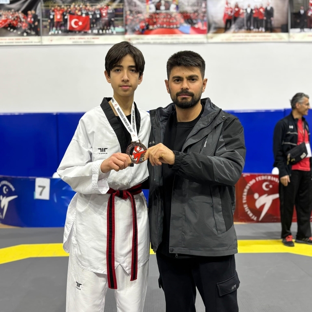 Niğdeli taekwondocudan Türkiye Şampiyonası'nda büyük başarı