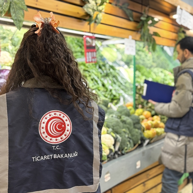 Van'da ramazan ayı öncesi kasap, fırın ve marketler denetlendi